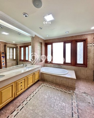 Dijual Rumah Luas Megah Dengan View Cantik di Pondok Indah, Jakarta Selatan Dijual Rumah Luas Megah Dengan View Cantik di Pondok Indah, Jakarta Selatan
