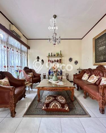 Rumah Luxury Modern Siap Huni di Senopati Jakarta Selatan Rumah Luxury Modern Siap Huni di Senopati Jakarta Selatan