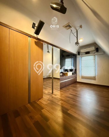 Rumah Elit Modern Tanpa Renovasi di Kebagusan Jakarta Selatan Rumah Elit Modern Tanpa Renovasi di Kebagusan Jakarta Selatan