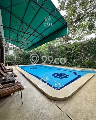 Ready to Use! Luxury House LT 765m2 Desain Modern di Cipete Ready to Use! Luxury House LT 765m2 Desain Modern di Cipete