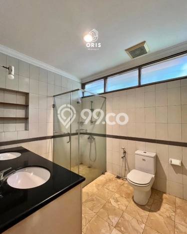Rumah Luxury Modern Tanpa Renovasi di Kemang Jakarta Selatan Rumah Luxury Modern Tanpa Renovasi di Kemang Jakarta Selatan