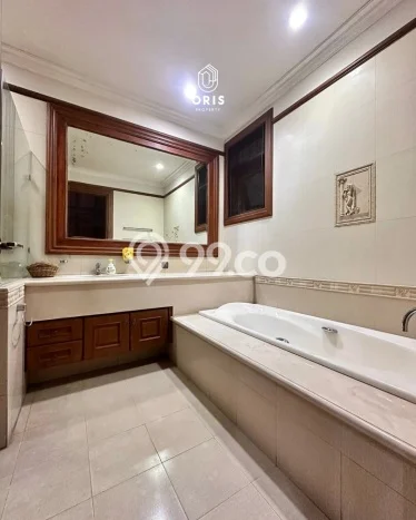 Siap Huni Hunian Elit 6 Kamar di Menteng Dekat ke Mana Saja Siap Huni Hunian Elit 6 Kamar di Menteng Dekat ke Mana Saja