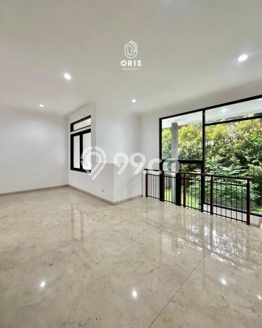 Rumah Elit Modern Siap Huni di Ragunan Jakarta Selatan Rumah Elit Modern Siap Huni di Ragunan Jakarta Selatan