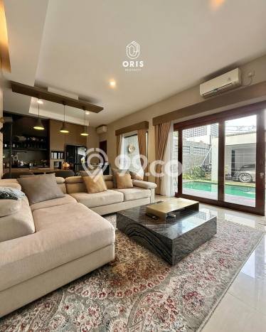 Hunian Eksklusif Siap Huni LT 360m2 di Cilandak, Jakarta Selatan Hunian Eksklusif Siap Huni LT 360m2 di Cilandak, Jakarta Selatan