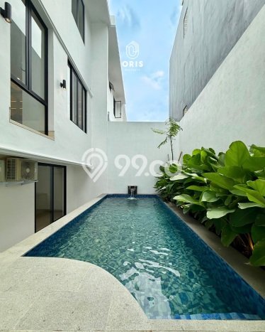 For Sale Rumah Mewah Exclusive di Kebayoran Baru, Jakarta Selatan For Sale Rumah Mewah Exclusive di Kebayoran Baru, Jakarta Selatan