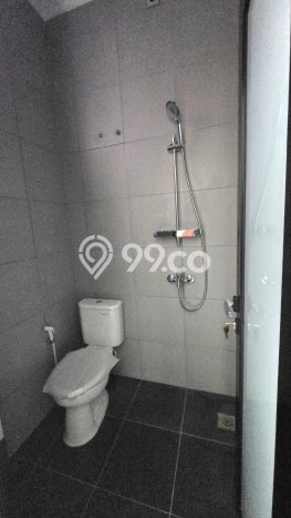 Ready to Use! Luxury House LT 126m2 Desain Elegan di Meruya Ready to Use! Luxury House LT 126m2 Desain Elegan di Meruya