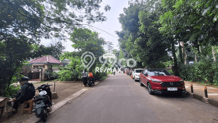 Unit Kantor disewakan di Bogor Selatan Bogor dengan LT 969m2 / LB 855m2 Unit Kantor disewakan di Bogor Selatan Bogor dengan LT 969m2 / LB 855m2