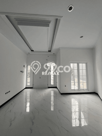 Dijual Rumah 4 Kamar Lokasi Ideal Nyaman dan Strategis di Ciracas Dijual Rumah 4 Kamar Lokasi Ideal Nyaman dan Strategis di Ciracas
