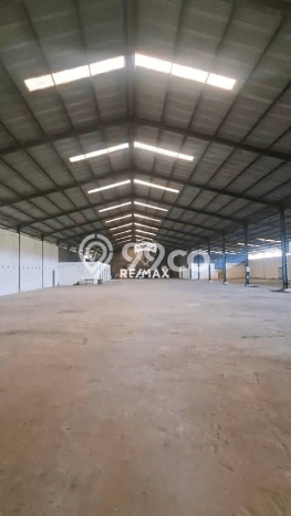 Unit Gudang disewakan di Neglasari Tangerang dengan LT 200000m2 / LB 2310m2 Unit Gudang disewakan di Neglasari Tangerang dengan LT 200000m2 / LB 2310m2