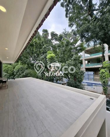 Best Deal Hunian Premium Ideal dan Luas di Kebayoran Baru, Jakarta Selatan Best Deal Hunian Premium Ideal dan Luas di Kebayoran Baru, Jakarta Selatan