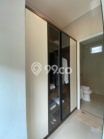 Rumah Elit Modern Tanpa Renovasi di Gading Serpong Tangerang Rumah Elit Modern Tanpa Renovasi di Gading Serpong Tangerang
