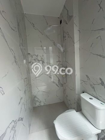 For Sale! Luxury House LT 105m2 Desain Modern di Metland Puri For Sale! Luxury House LT 105m2 Desain Modern di Metland Puri