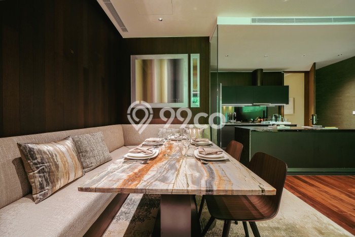 FOR SALE Hunian Apartemen Luxury di Kebayoran Baru dengan 2 Kamar Tidur & Luas 131m2 FOR SALE Hunian Apartemen Luxury di Kebayoran Baru dengan 2 Kamar Tidur & Luas 131m2