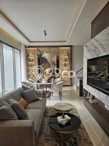 Dijual Rumah Premium dengan Fasilitas Sekitar Komplit di Cisauk, Tangerang Dijual Rumah Premium dengan Fasilitas Sekitar Komplit di Cisauk, Tangerang