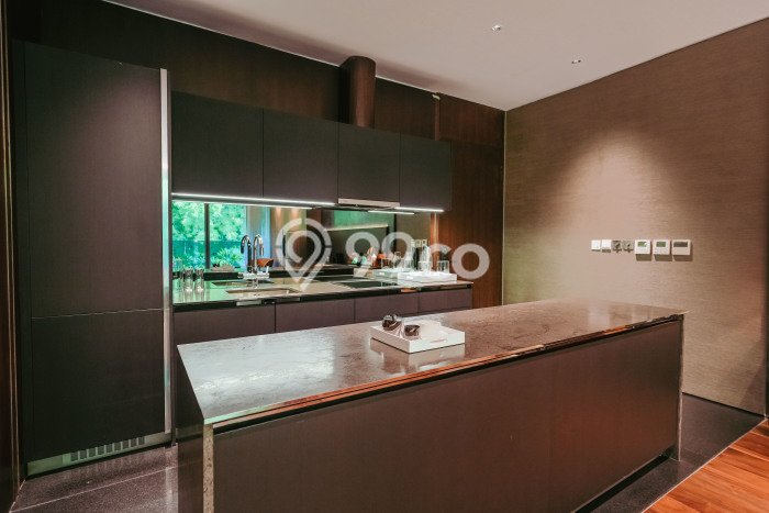 FOR SALE Hunian Apartemen Luxury di Kebayoran Baru dengan 2 Kamar Tidur & Luas 131m2 FOR SALE Hunian Apartemen Luxury di Kebayoran Baru dengan 2 Kamar Tidur & Luas 131m2