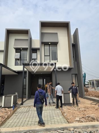 Rumah Modern 2 KT di Alam Sutera Tangerang Rumah Modern 2 KT di Alam Sutera Tangerang