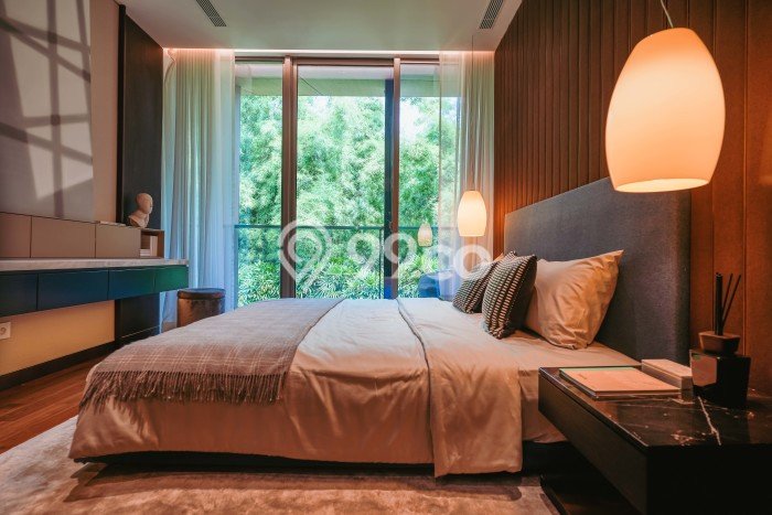 FOR SALE Hunian Apartemen Luxury di Kebayoran Baru dengan 2 Kamar Tidur & Luas 131m2 FOR SALE Hunian Apartemen Luxury di Kebayoran Baru dengan 2 Kamar Tidur & Luas 131m2