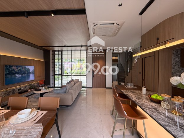 For Sale! Luxury House LT 115m2 Desain Modern di Lippo Karawaci For Sale! Luxury House LT 115m2 Desain Modern di Lippo Karawaci