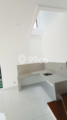 For Sale Rumah 3 Kamar Lokasi Strategis Bagus dan Strategis di Kembangan For Sale Rumah 3 Kamar Lokasi Strategis Bagus dan Strategis di Kembangan