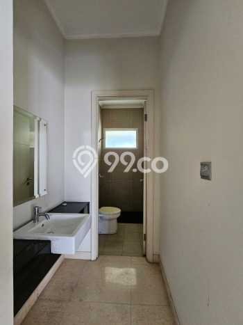 Jual Rumah Mewah Megah Dengan View Eksklusif di Gading Serpong, Tangerang Jual Rumah Mewah Megah Dengan View Eksklusif di Gading Serpong, Tangerang