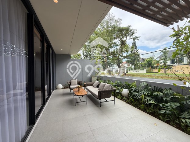 For Sale! Luxury House LT 115m2 Desain Modern di Lippo Karawaci For Sale! Luxury House LT 115m2 Desain Modern di Lippo Karawaci