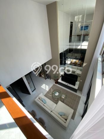 Rumah Elit Modern Siap Huni di Pantai Mutiara Jakarta Utara Rumah Elit Modern Siap Huni di Pantai Mutiara Jakarta Utara