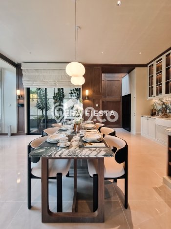 Rumah Elit Modern Tanpa Renovasi di Gading Serpong Tangerang Rumah Elit Modern Tanpa Renovasi di Gading Serpong Tangerang