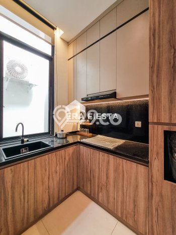 Hunian Elit LB 312m2 Siap Huni Desain Elegan di Bitung, Tangerang Hunian Elit LB 312m2 Siap Huni Desain Elegan di Bitung, Tangerang