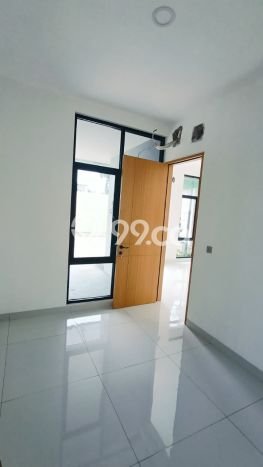 For Sale Rumah 3 Kamar Lokasi Strategis Bagus dan Strategis di Kembangan For Sale Rumah 3 Kamar Lokasi Strategis Bagus dan Strategis di Kembangan