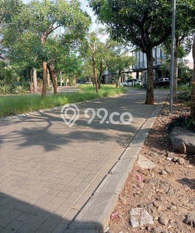 Rumah Luas Asri 3 KT Siap Pakai di Lebak Bulus Jakarta Selatan Rumah Luas Asri 3 KT Siap Pakai di Lebak Bulus Jakarta Selatan
