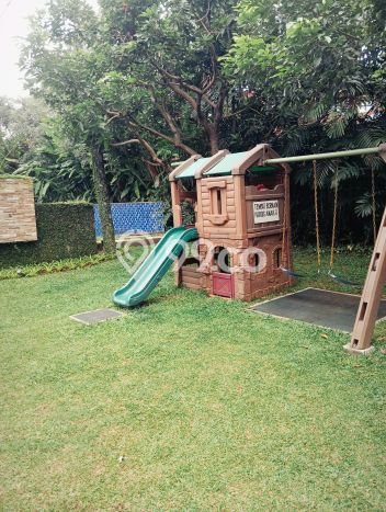 Rumah Modern 3 KT di Cirendeu Jakarta Selatan Unfurnished Rumah Modern 3 KT di Cirendeu Jakarta Selatan Unfurnished