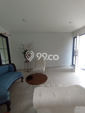 Dijual Hunian Rumah Terawat 4 KT di Cirendeu, Jakarta Selatan Dijual Hunian Rumah Terawat 4 KT di Cirendeu, Jakarta Selatan