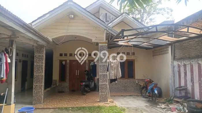 Dijual Kost di Karawang Barat, Karawang, 17 KT, 17 KM, Luas 400m2 Dijual Kost di Karawang Barat, Karawang, 17 KT, 17 KM, Luas 400m2