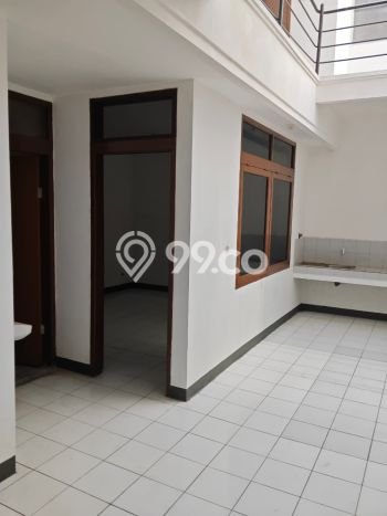 Disewakan! Rumah 3 Kamar Tidur &
2 Kamar Mandi di Cijerah, Bandung Disewakan! Rumah 3 Kamar Tidur &
2 Kamar Mandi di Cijerah, Bandung