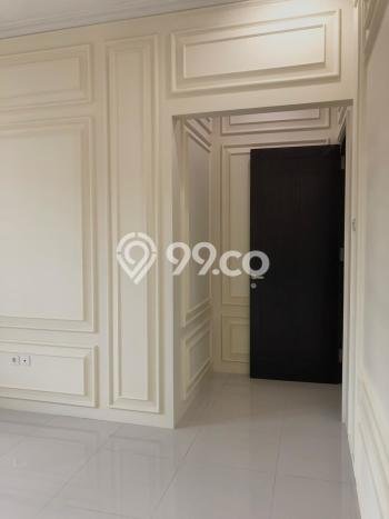 Rumah Elit Modern Tanpa Renovasi di Cibubur Jakarta Timur Rumah Elit Modern Tanpa Renovasi di Cibubur Jakarta Timur