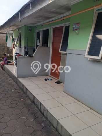 Rumah Modern Cantik 6 Kamar Bisa Langsung Pindah di Cimanggis Rumah Modern Cantik 6 Kamar Bisa Langsung Pindah di Cimanggis