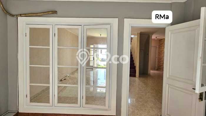 Rumah Modern 3 KT LT 119m2 di Cibubur Rumah Modern 3 KT LT 119m2 di Cibubur