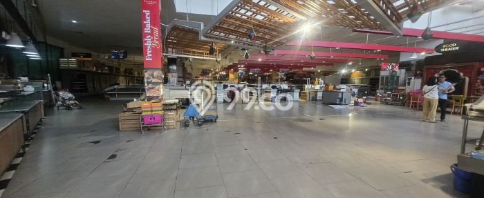 Komersial Disewa di Jakarta Timur dengan LB 2500m2 Area Komersial Ramai Komersial Disewa di Jakarta Timur dengan LB 2500m2 Area Komersial Ramai