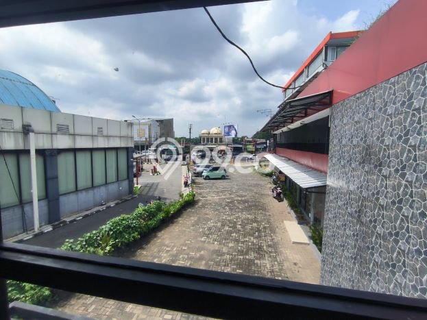 Komersial untuk Disewa di Pusat Jakarta Timur Luas Bangunan 420m2 Komersial untuk Disewa di Pusat Jakarta Timur Luas Bangunan 420m2