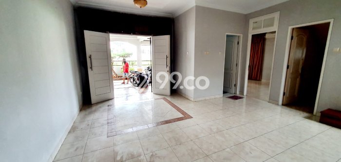 Rumah Elit Modern Siap Huni di Legenda Wisata Bogor Rumah Elit Modern Siap Huni di Legenda Wisata Bogor