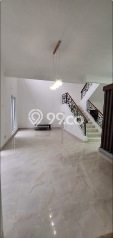 Rumah Luxury Modern Tanpa Renovasi di Kota Wisata Bogor Rumah Luxury Modern Tanpa Renovasi di Kota Wisata Bogor