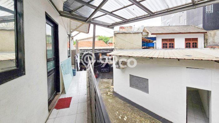 Ruko Bagus Dijual LB 150m2 Lokasi Strategis Jakarta Pusat Area Cocok untuk Bisnis Ruko Bagus Dijual LB 150m2 Lokasi Strategis Jakarta Pusat Area Cocok untuk Bisnis