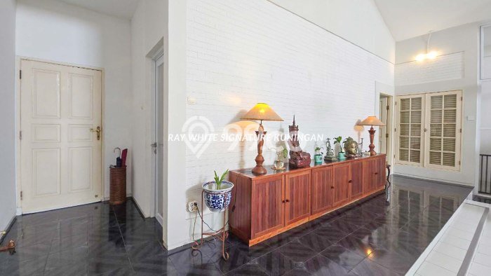 Siap Huni Rumah Mewah 3 Kamar di Limo Dekat ke Mana Saja Siap Huni Rumah Mewah 3 Kamar di Limo Dekat ke Mana Saja
