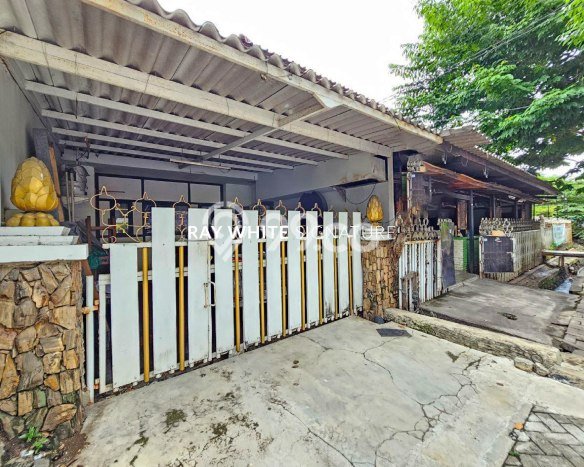 Dijual Rumah Premium dengan Fasilitas Sekitar Lengkap di Tebet, Jakarta Selatan Dijual Rumah Premium dengan Fasilitas Sekitar Lengkap di Tebet, Jakarta Selatan