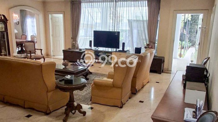For Sale Rumah Mewah Exclusive di Kebayoran Baru, Jakarta Selatan For Sale Rumah Mewah Exclusive di Kebayoran Baru, Jakarta Selatan