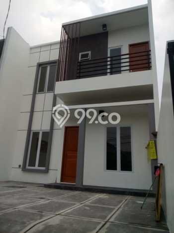 Dijual Rumah Premium dengan Fasilitas Sekitar Lengkap di Kebayoran Lama, Jakarta Selatan Dijual Rumah Premium dengan Fasilitas Sekitar Lengkap di Kebayoran Lama, Jakarta Selatan
