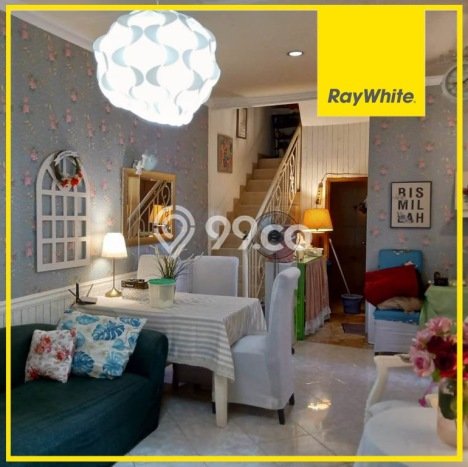 Rumah Elit Modern Tanpa Renovasi di Srengseng Jakarta Barat Rumah Elit Modern Tanpa Renovasi di Srengseng Jakarta Barat