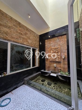 Rumah Disewakan Tangerang LT 240m2 LB 380m2 Area Gading Serpong Rumah Disewakan Tangerang LT 240m2 LB 380m2 Area Gading Serpong