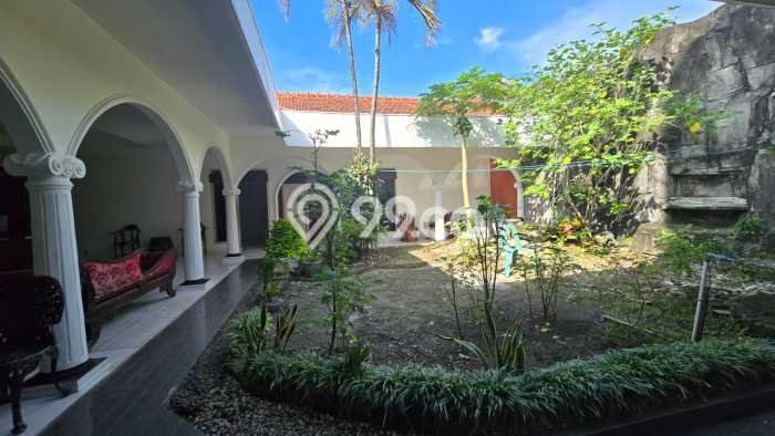 Unit Ruko Dijual di Laweyan Solo 300m2 Unit Ruko Dijual di Laweyan Solo 300m2