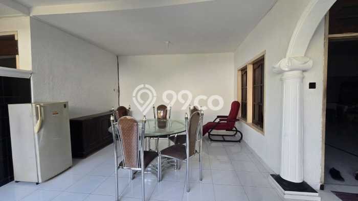 Unit Ruko Dijual di Laweyan Solo 300m2 Unit Ruko Dijual di Laweyan Solo 300m2